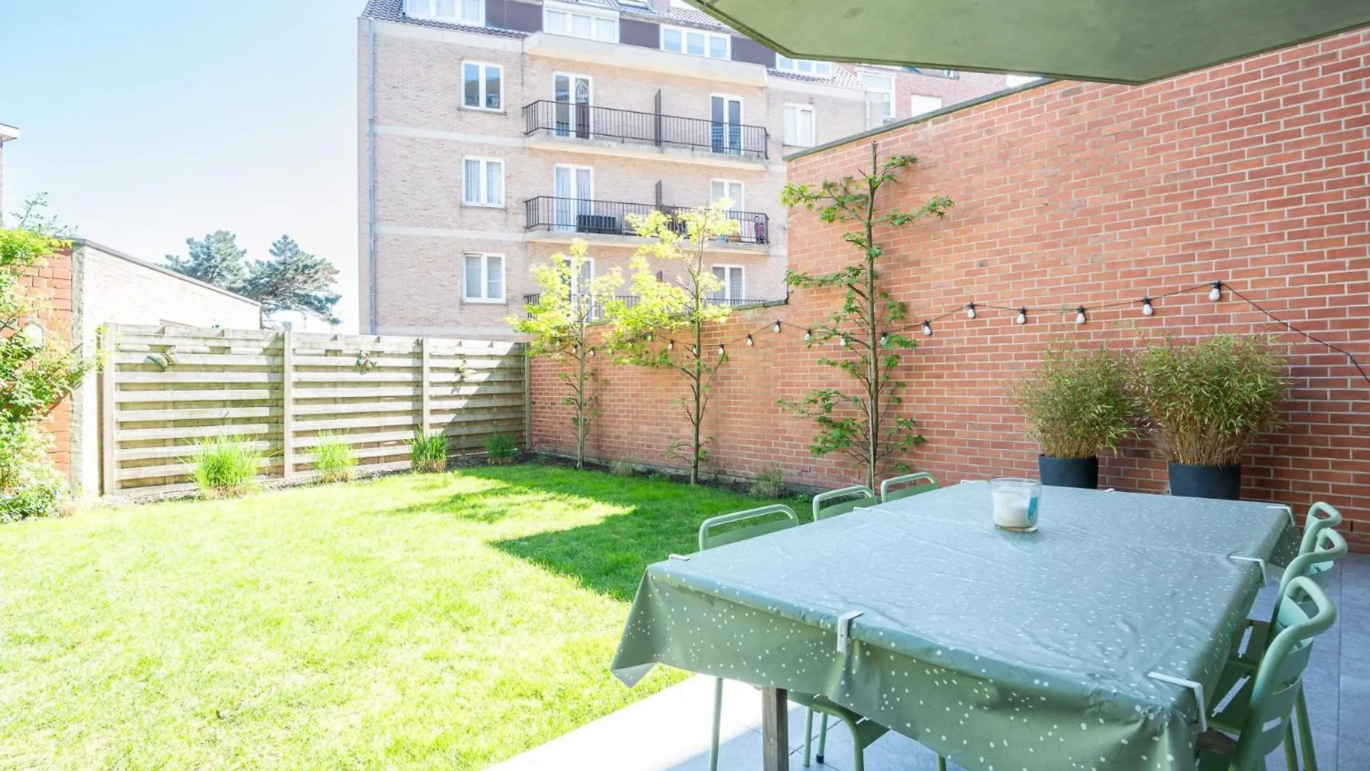 Beautiful 2Br Apartment With Wonderful Garden Ostend